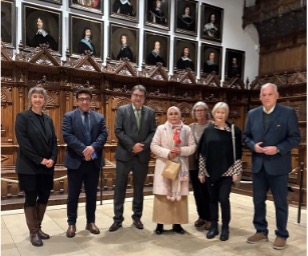 Besuch der Leiterin der Stadtbibliothek Monastir